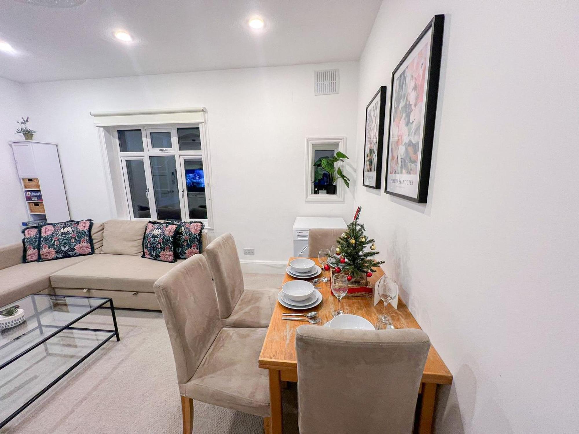 Lovely 3 Bedroom Maisonette With Private Roof Terrace In Hammersmith London Eksteriør bilde